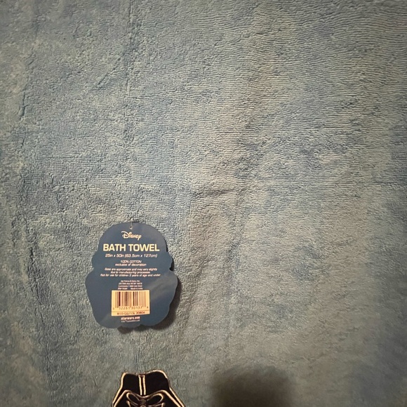 Disney/ Star Wars Bath Towel size 25 by 50 NWT! - Picture 16 of 16